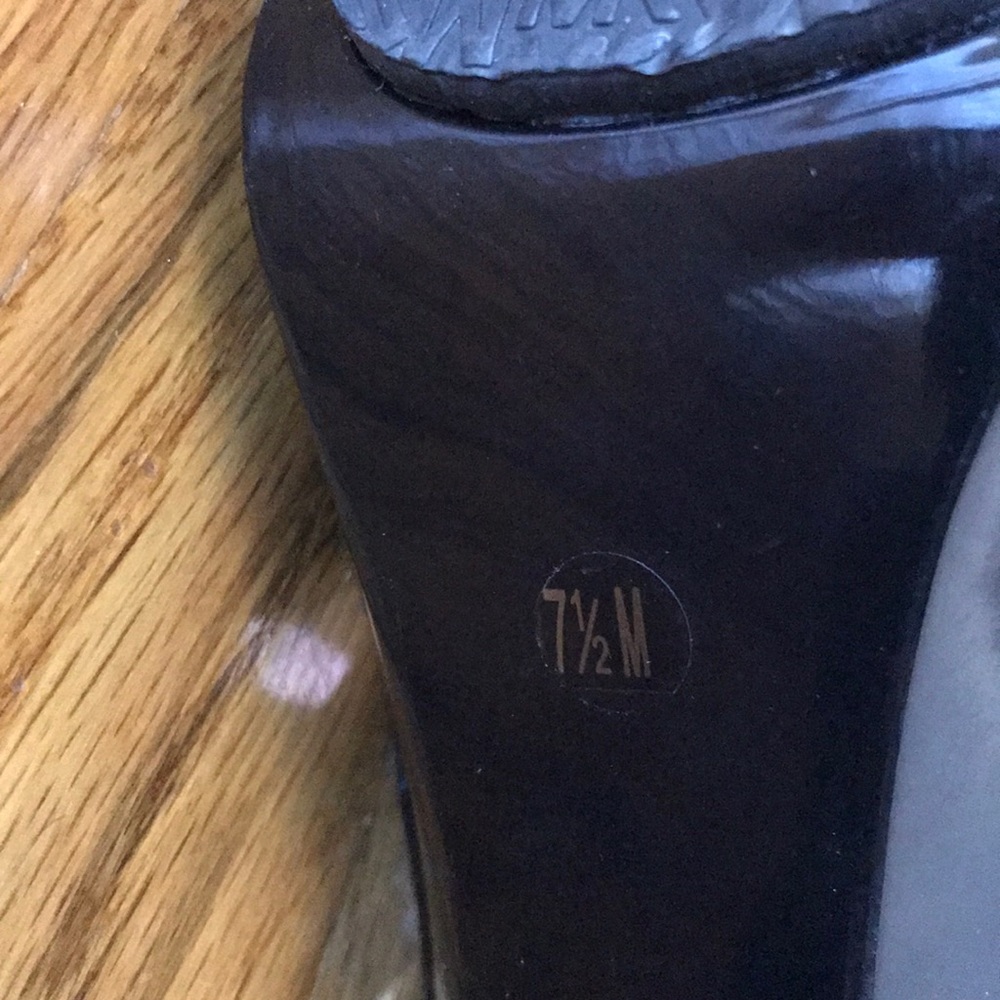 High heels - Picture 4 of 5